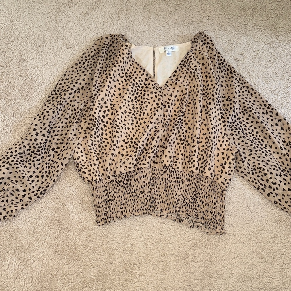 Leopard Print Cropped Blouse - image 2